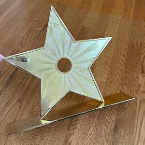 Dior Gold Star Display Accent